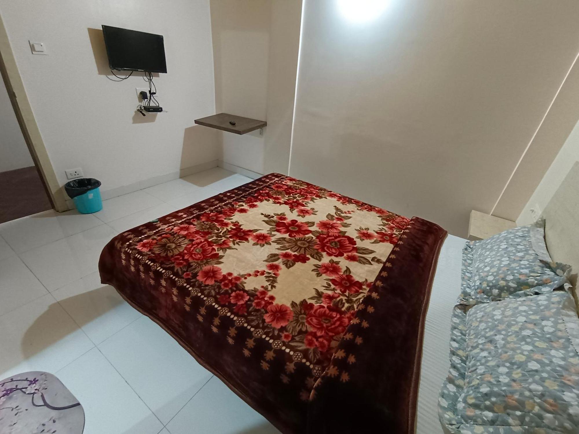 Shillong Perk Guest House エクステリア 写真