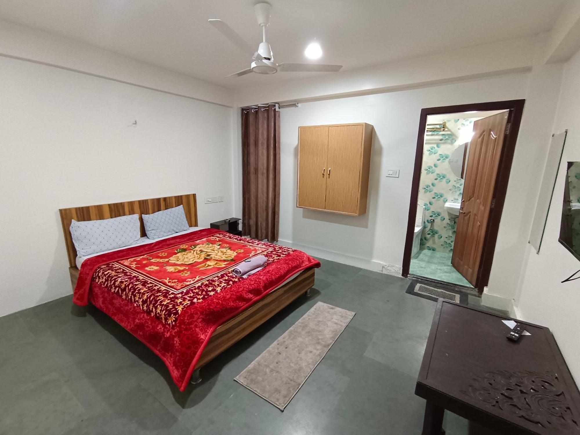 Shillong Perk Guest House エクステリア 写真