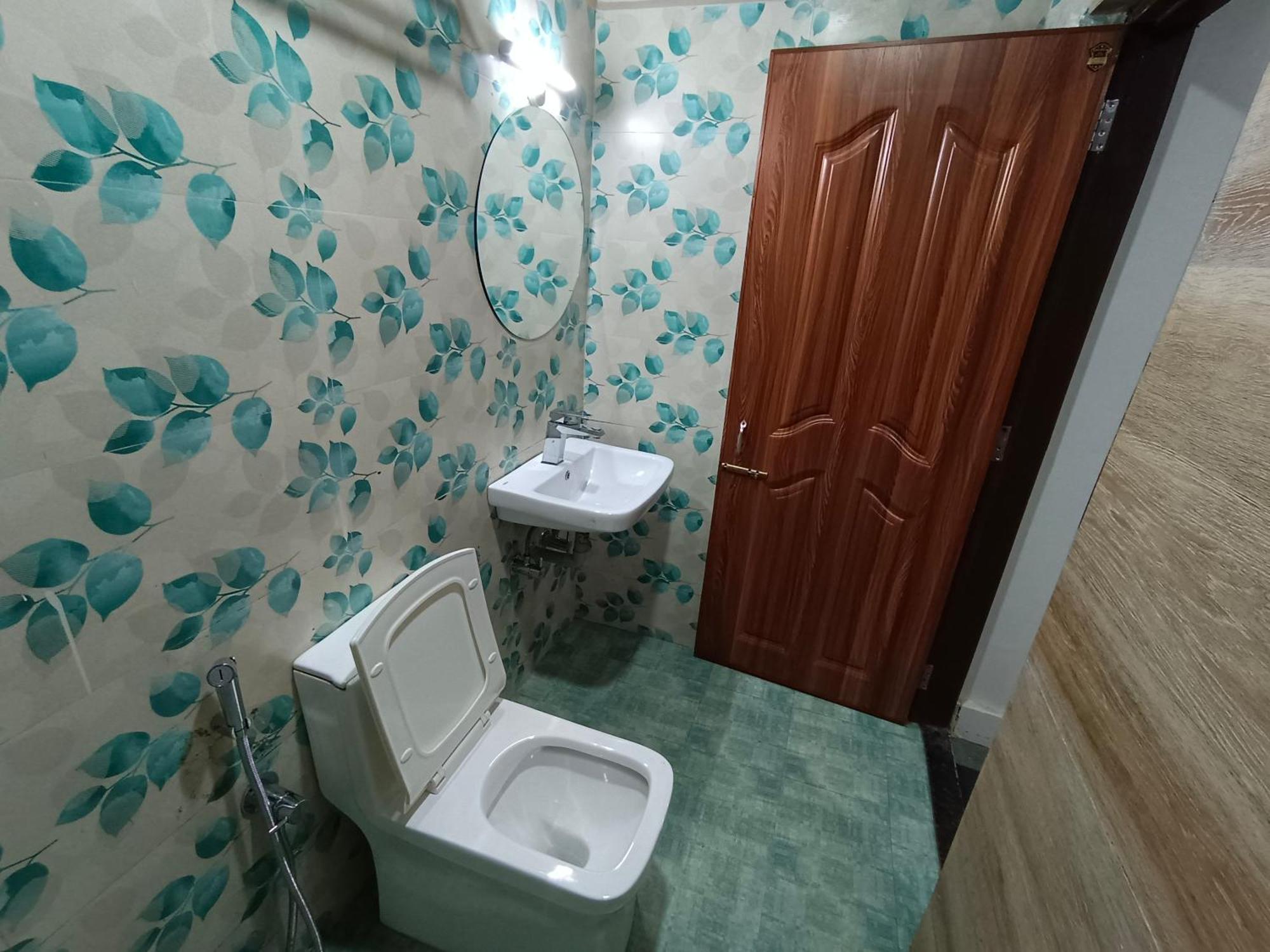 Shillong Perk Guest House エクステリア 写真