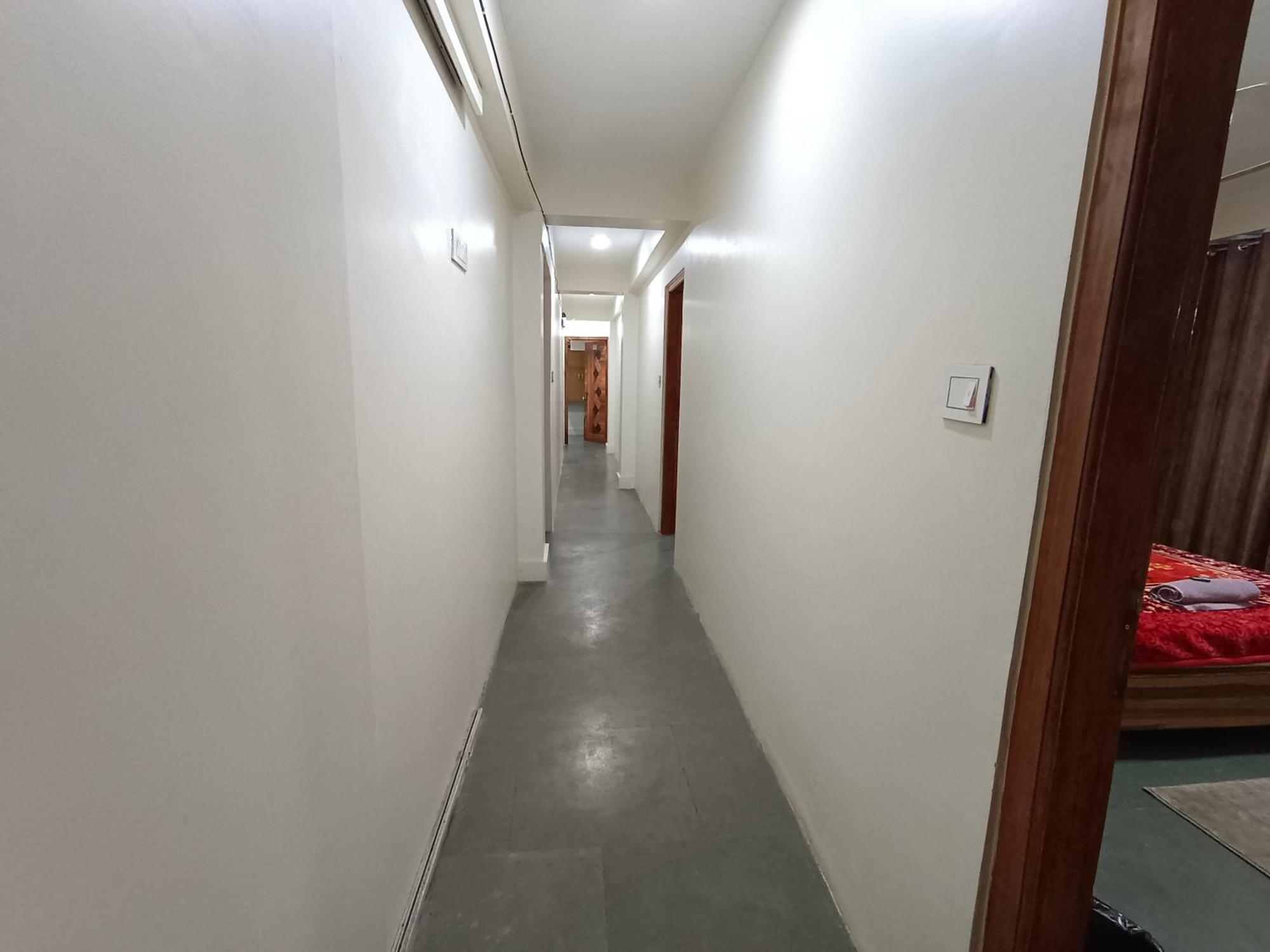 Shillong Perk Guest House エクステリア 写真