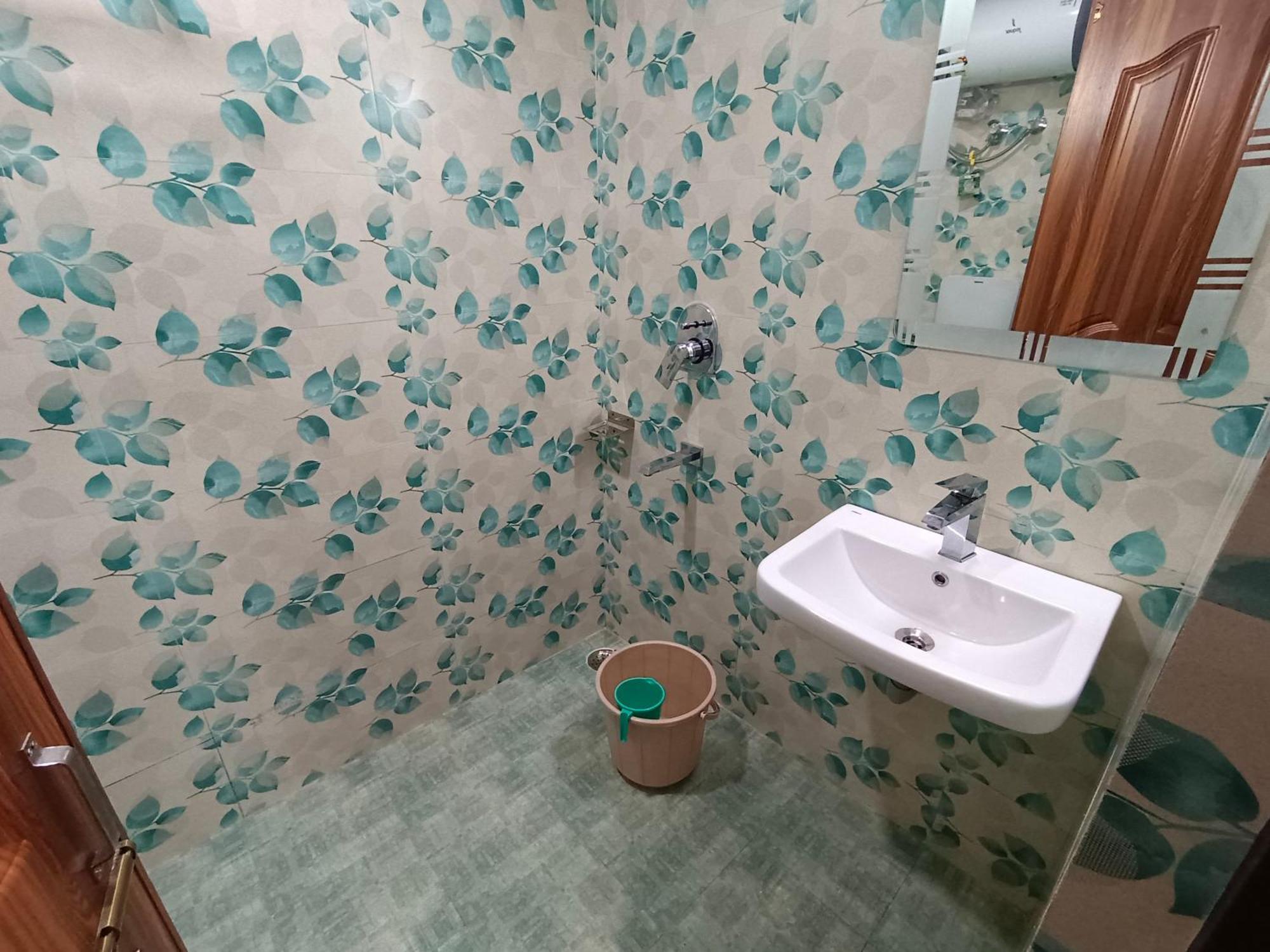 Shillong Perk Guest House エクステリア 写真